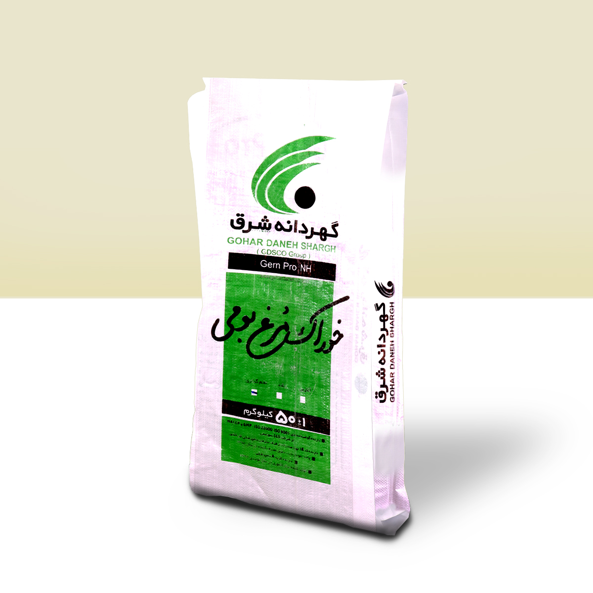 خوراک مرغ بومی